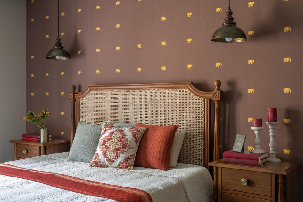 Traditional Indian Bedroom Interiors with Brown Taupe Bedwall , Kaivinai